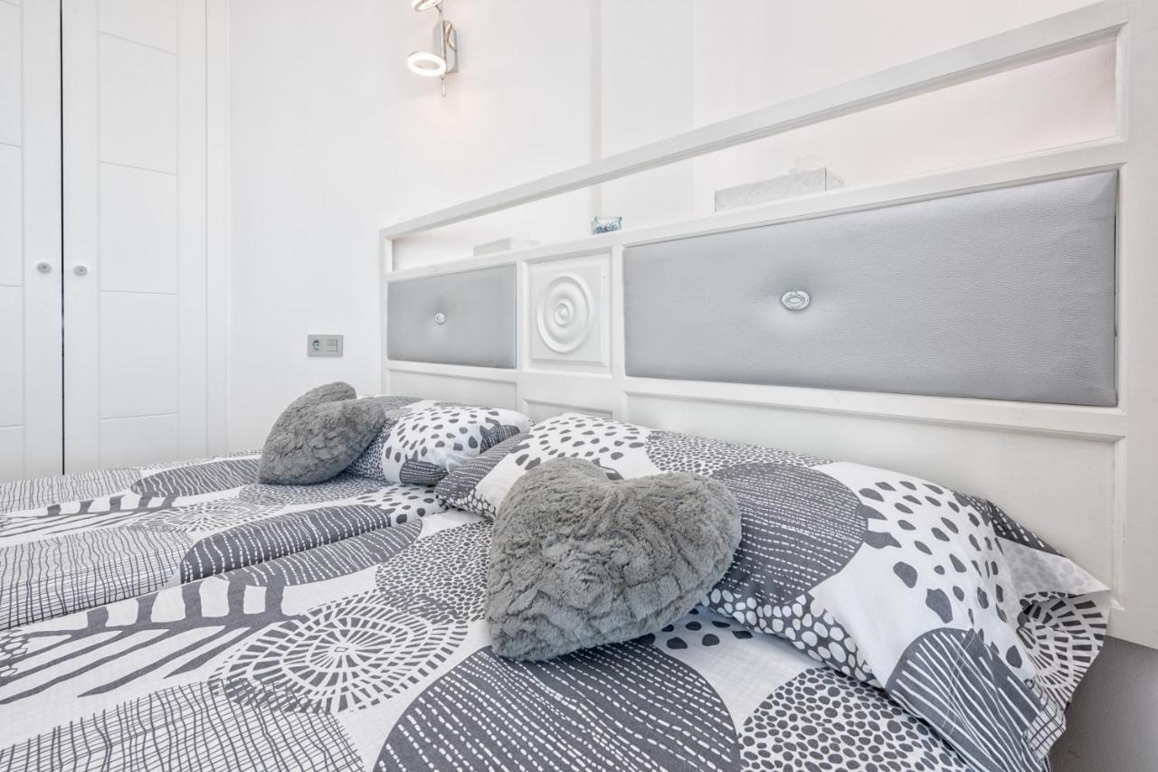 Wintowinrentals Relax & Frontal Sea View In Fuengirola Luaran gambar