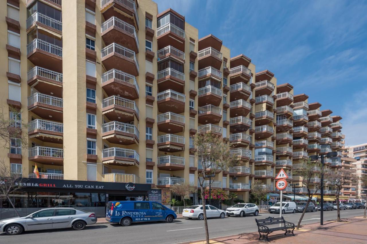 Wintowinrentals Relax & Frontal Sea View In Fuengirola Luaran gambar